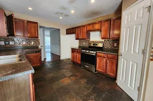 2765 Elkmont Ridge SW, South Fulton, GA 30331 - Photo 4