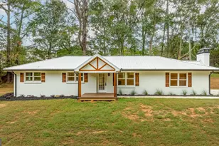 237 Academy St, Pendergrass, GA 30567 - Photo 1