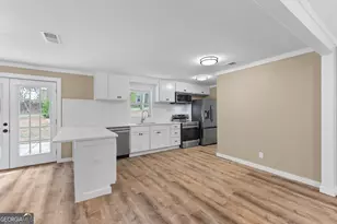 237 Academy St, Pendergrass, GA 30567 - Photo 14