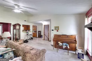 4596 Mossy Ln, Lilburn, GA 30047 - Photo 16