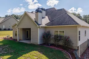 860 Ashland Falls Dr, Monroe, GA 30656 - Photo 2