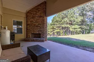 860 Ashland Falls Dr, Monroe, GA 30656 - Photo 8