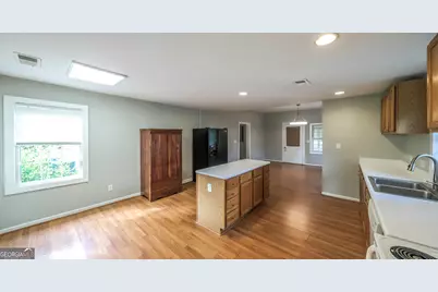 201 Stewart Street, Carrollton, GA 30117 - Photo 16