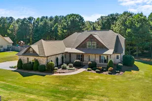 79 Huntington Way, Williamson, GA 30292 - Photo 2