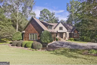 194 Edgewater Trail S, Toccoa, GA 30577 - Photo 2