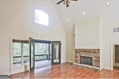 194 Edgewater Trail S, Toccoa, GA 30577 - Photo 10