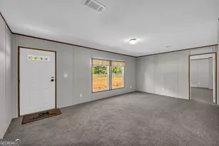 596 Pinetree Cir, Maysville, GA 30558 - Photo 8