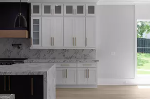 3255 Smithtown Rd, Suwanee, GA 30024 - Photo 10