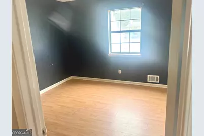 7087 Apache Lane, Riverdale, GA 30274 - Photo 10