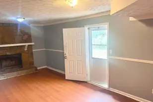 7087 Apache Ln, Riverdale, GA 30274 - Photo 14