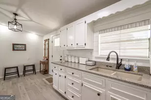 1180 Greenbriar Dr, Madison, GA 30650 - Photo 18