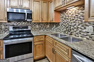 2802 Stonewater Dr, Albany, GA 31721 - Photo 8