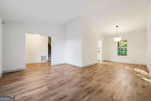 728 Stonebridge Crescent, Lithonia, GA 30058 - Photo 24