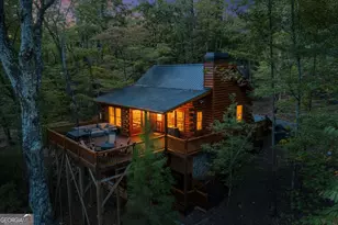 24 Casey Ct, Blue Ridge, GA 30513 - Photo 2