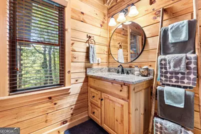 24 Casey Court, Blue Ridge, GA 30513 - Photo 4