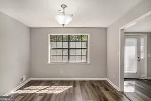 3745 Londonderry Ct, Stonecrest, GA 30038 - Photo 14