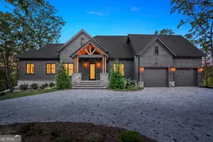 1572 Parker Hollifield Rd, Tiger, GA 30576 - Photo 1