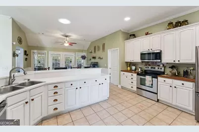 127 Iron Horse Spur, Savannah, GA 31419 - Photo 16