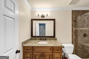 24315 Plantation Dr NE, Atlanta, GA 30324 - Photo 32