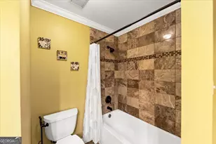 24315 Plantation Dr NE, Atlanta, GA 30324 - Photo 26