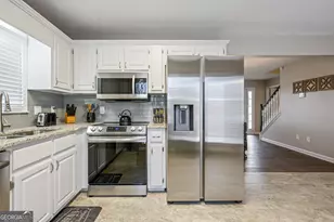 23 Magnolia Ct NE, Rydal, GA 30171 - Photo 4