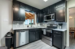 2431 Weatherford Ct, Marietta, GA 30068 - Photo 20