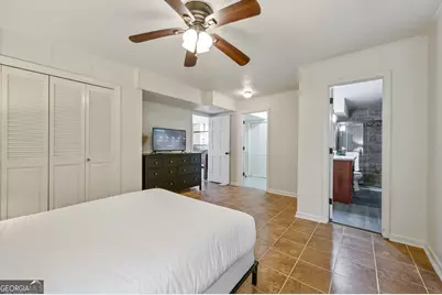 2431 Weatherford Court, Marietta, GA 30068 - Photo 8