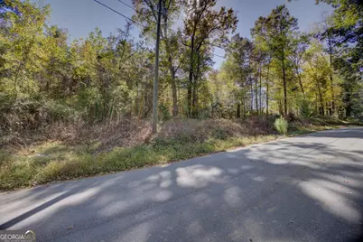 1804 Wiggins Circle SW, Conyers, GA 30094 - Photo 8