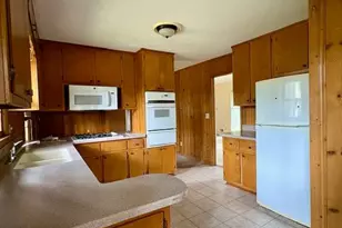 797 Kiowa Dr NE, Marietta, GA 30060 - Photo 10