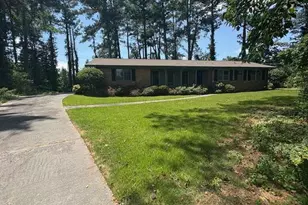 797 Kiowa Dr NE, Marietta, GA 30060 - Photo 2