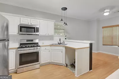 70 N Strathmore Drive, Sharpsburg, GA 30277 - Photo 20