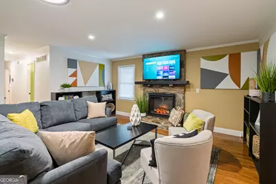 306 Jason Court, Woodstock, GA 30188 - Photo 6