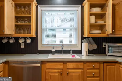 306 Jason Court, Woodstock, GA 30188 - Photo 10