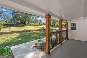 816 Stewart St, Carrollton, GA 30117 - Photo 4