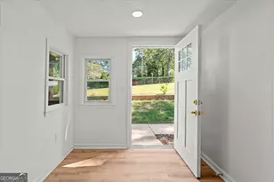 816 Stewart St, Carrollton, GA 30117 - Photo 10