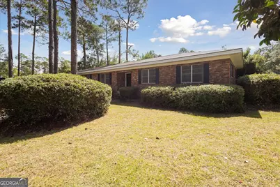 113 Ladd Circle, Statesboro, GA 30458 - Photo 4