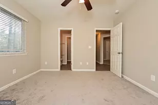8974 Homewood Dr, Riverdale, GA 30274 - Photo 10