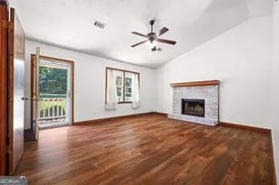 298 Dandelion Ln, Auburn, GA 30011 - Photo 8