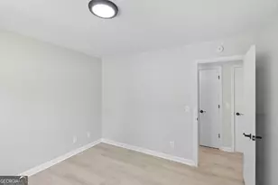 120 NW Westwood Dr, Marietta, GA 30064 - Photo 16