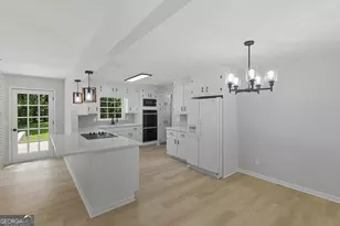 120 NW Westwood Dr, Marietta, GA 30064 - Photo 10