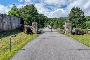 124 Meadow Brooke Ln, Young Harris, GA 30582 - Photo 2