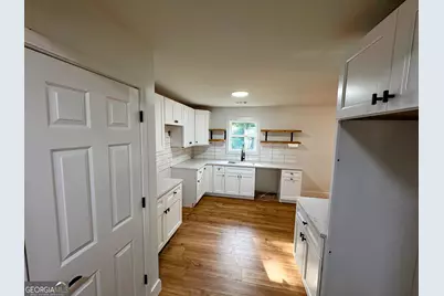 9148 Homewood Drive, Riverdale, GA 30274 - Photo 4