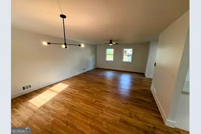 9148 Homewood Drive, Riverdale, GA 30274 - Photo 6