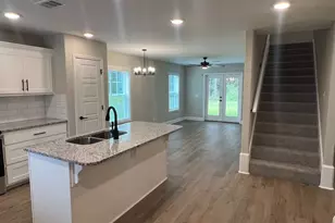 405 Madison Ave, Saint Marys, GA 31558 - Photo 2