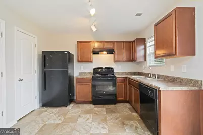 2877 S Hills Drive, Riverdale, GA 30296 - Photo 10