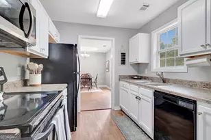 119 Margaret Way, Hogansville, GA 30230 - Photo 16