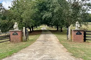 1398 Vanna Rd, Royston, GA 30662 - Photo 12