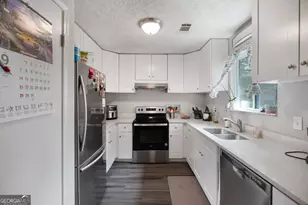 5871 Dan Dr, Ellenwood, GA 30294 - Photo 2