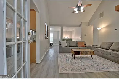 519 Cumberland Trail, Senoia, GA 30276 - Photo 8