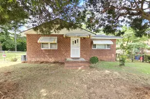 2249 Lowe St, Macon, GA 31206 - Photo 2
